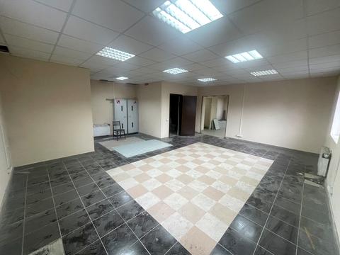 комерційна за адресою Новомостицька вул., 15