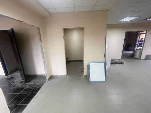 комерційна за адресою Новомостицька вул., 15