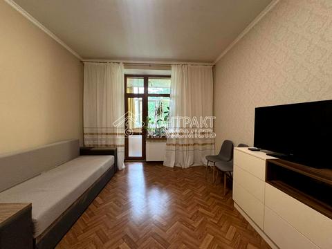 квартира за адресою Ново-Баварський просп. (Ілліча), 83