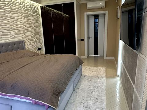 квартира по адресу Червоной Калины просп., 64
