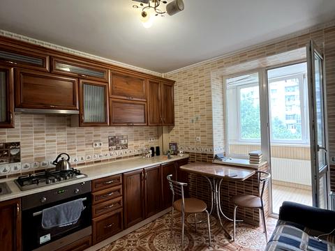 квартира за адресою Ольги Кисілевської вул., 32