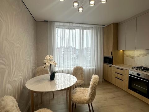 квартира за адресою Степана Бандери вул., (Будинок 5)