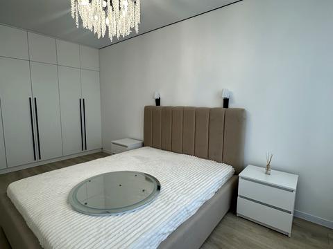 квартира за адресою Степана Бандери вул., (Будинок 5)