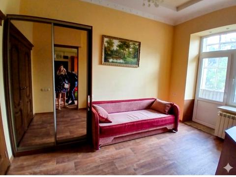 квартира за адресою Шептицьких вул., 20