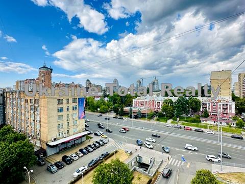квартира за адресою Київ, Лесі Українки бульв., 36/10