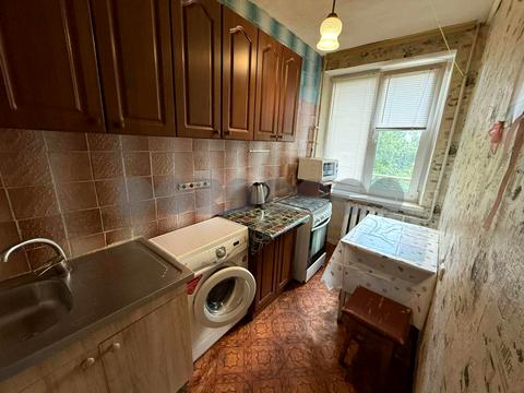 квартира за адресою Зодчих вул., 32-Б