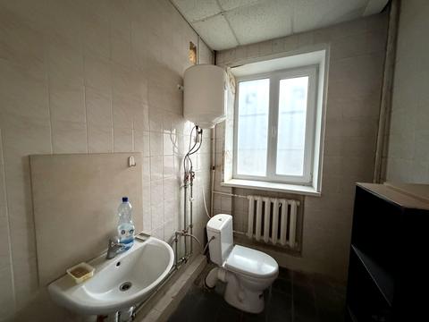 комерційна за адресою Михайла Бойчука вул. (Кіквідзе), 17-А