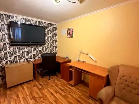 квартира за адресою Менахем-Мендл Шнеєрсона вул. (Мініна), 11