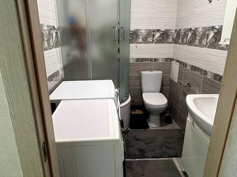 квартира за адресою Героїв Небесної Сотні просп., 34