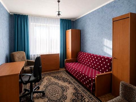 квартира за адресою Штурмова вул., 9