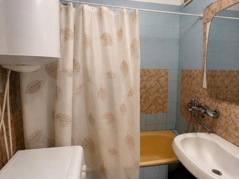 квартира за адресою Штурмова вул., 9