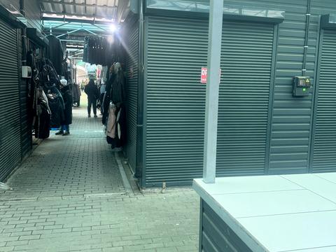 комерційна за адресою Привокзальна пл. (Героїв Сталінграду), 30