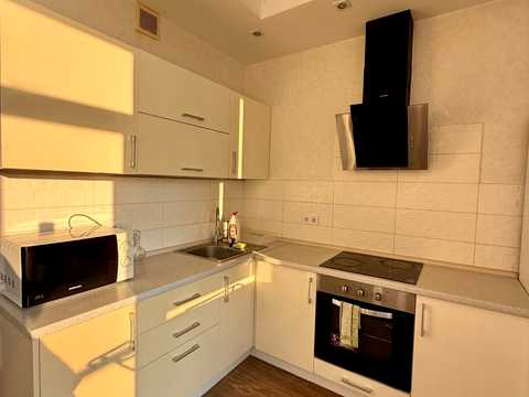 квартира за адресою Середньофонтанська вул., 35