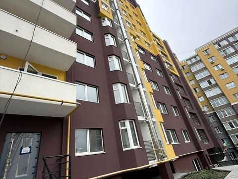 квартира за адресою Озерна вул., 4