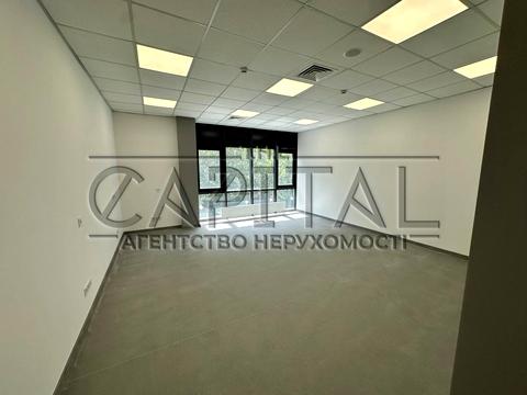комерційна за адресою Київ, Фрометівська вул., 2 к18-Б