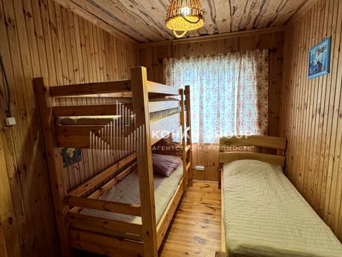 будинок за адресою Молодіжна