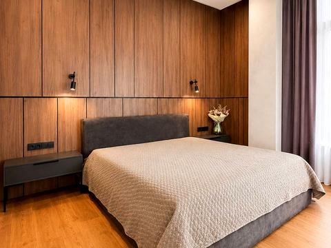 квартира за адресою Кучеревського бульв., 1