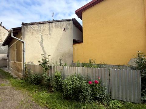 дом по адресу вул. Добрівлянська, 20