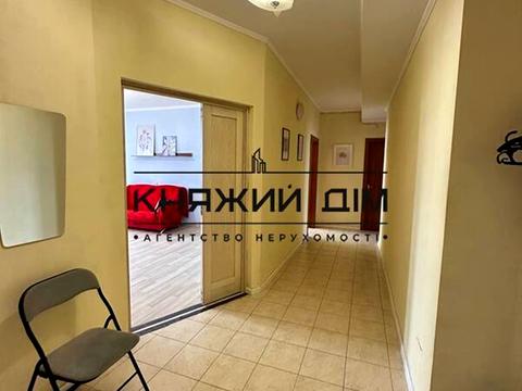 квартира за адресою Олени Пчілки вул., 3-А