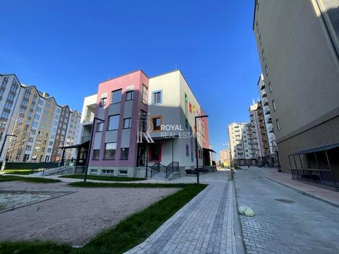 комерційна за адресою Героїв Крут вул., 10