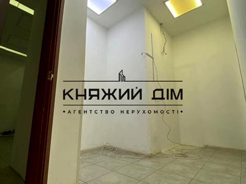 коммерческая по адресу Раисы Окипной ул., 10-А