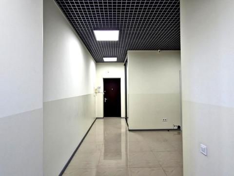комерційна за адресою Дніпровська набережна вул., 26-Д