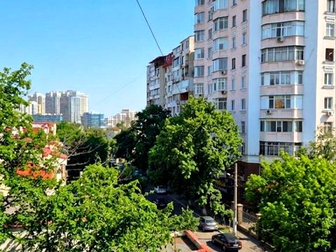 квартира по адресу Клубничный пер., 25