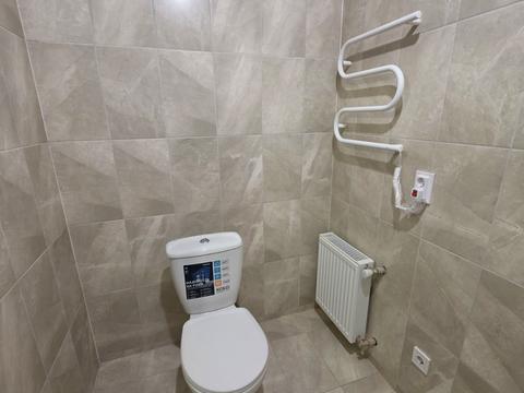 квартира по адресу Українська ул., 12/1