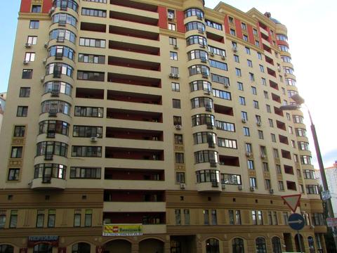 квартира по адресу Вячеслава Черновола ул., 27