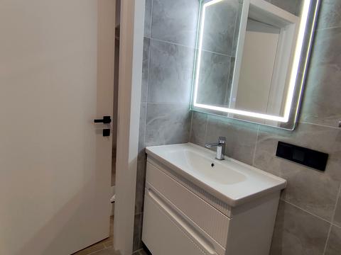 квартира за адресою Залізнична вул., 9-к
