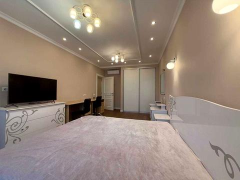 квартира за адресою Дмитрівська вул., 75