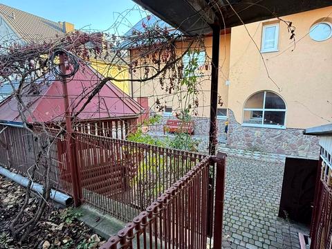 будинок за адресою с. Біла, Морозенка вул., 18