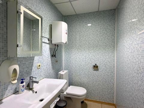 коммерческая по адресу Строителей ул., 10