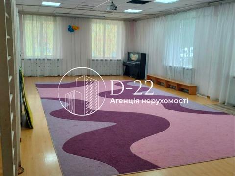 комерційна за адресою Джона Маккейна вул. (Івана Кудрі), 20