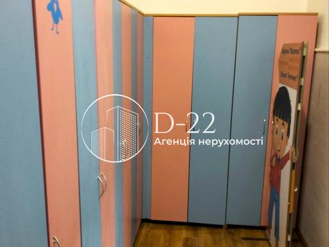 комерційна за адресою Джона Маккейна вул. (Івана Кудрі), 20