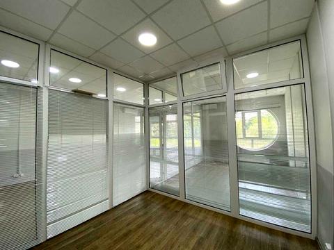 коммерческая по адресу Кловский спуск, 7a