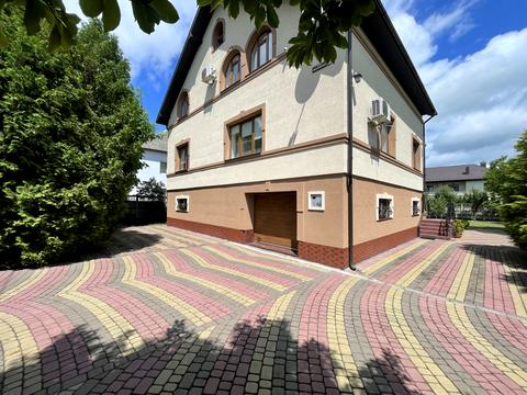 будинок за адресою Новогродського, 9