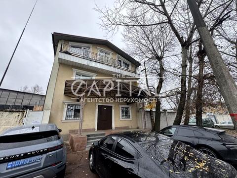 коммерческая по адресу Володимира Сікевича ул., 16