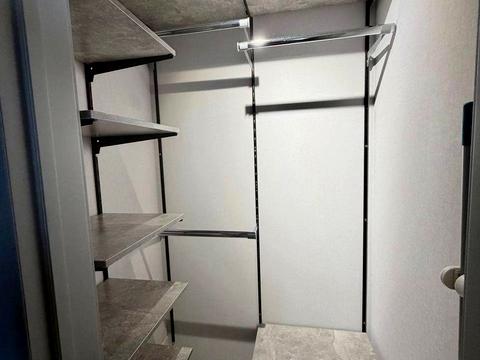 квартира за адресою Дніпровська набережна вул., 18-А