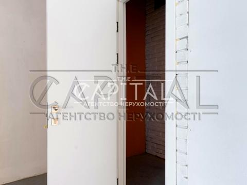 комерційна за адресою Київ, Центральна вул., 19