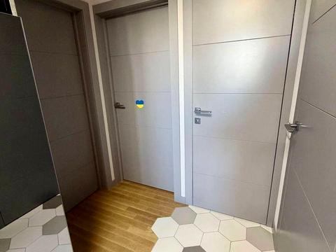 квартира за адресою Дніпровська набережна вул., 18-А