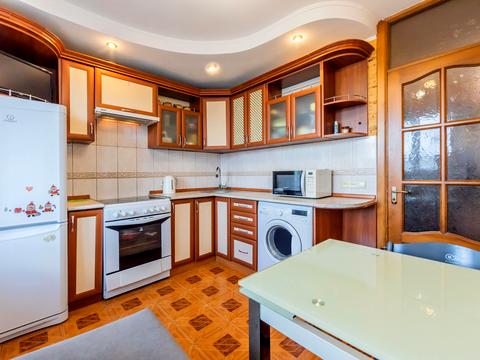 квартира за адресою Здолбунівська вул., 5