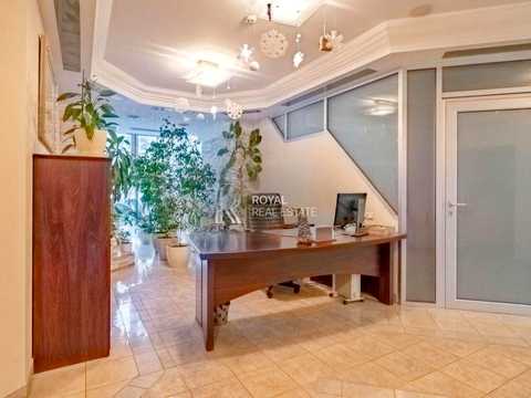 комерційна за адресою Велика Васильківська вул. (Червоноармійська), 67/7