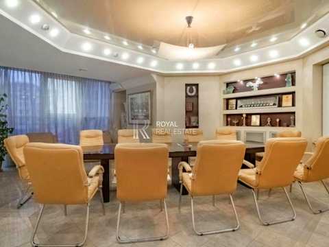комерційна за адресою Велика Васильківська вул. (Червоноармійська), 67/7