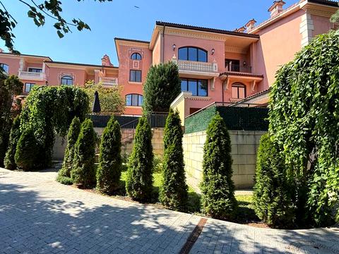 будинок за адресою Золотий Берег вул.