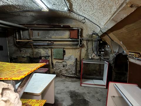 коммерческая по адресу Центральная ул., 12