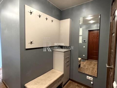 квартира за адресою Павла Тичини просп., 28