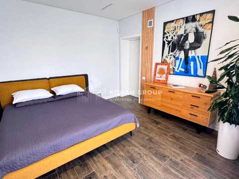 дом по адресу Лесі Українки ул.