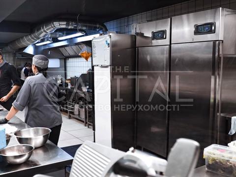 комерційна за адресою Київ, Басейна вул., 12