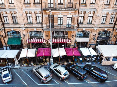 комерційна за адресою Київ, Басейна вул., 12